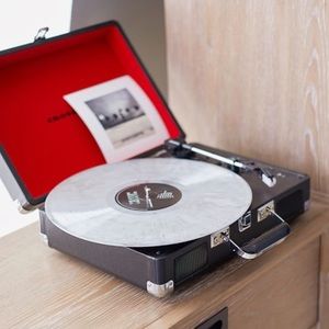 NWOT CROSLEY RECORD PLAYER